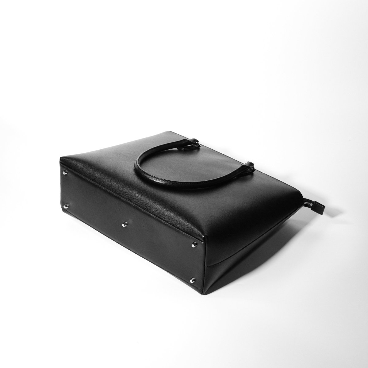 <受注生産 5月上旬~中旬 順次配送>Italian Saffiano Leather Tote - aucentic