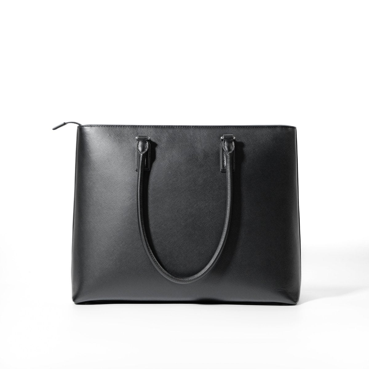 <受注生産:6月上旬より順次発送予定>Italian Saffiano Leather Tote (Black) - aucentic