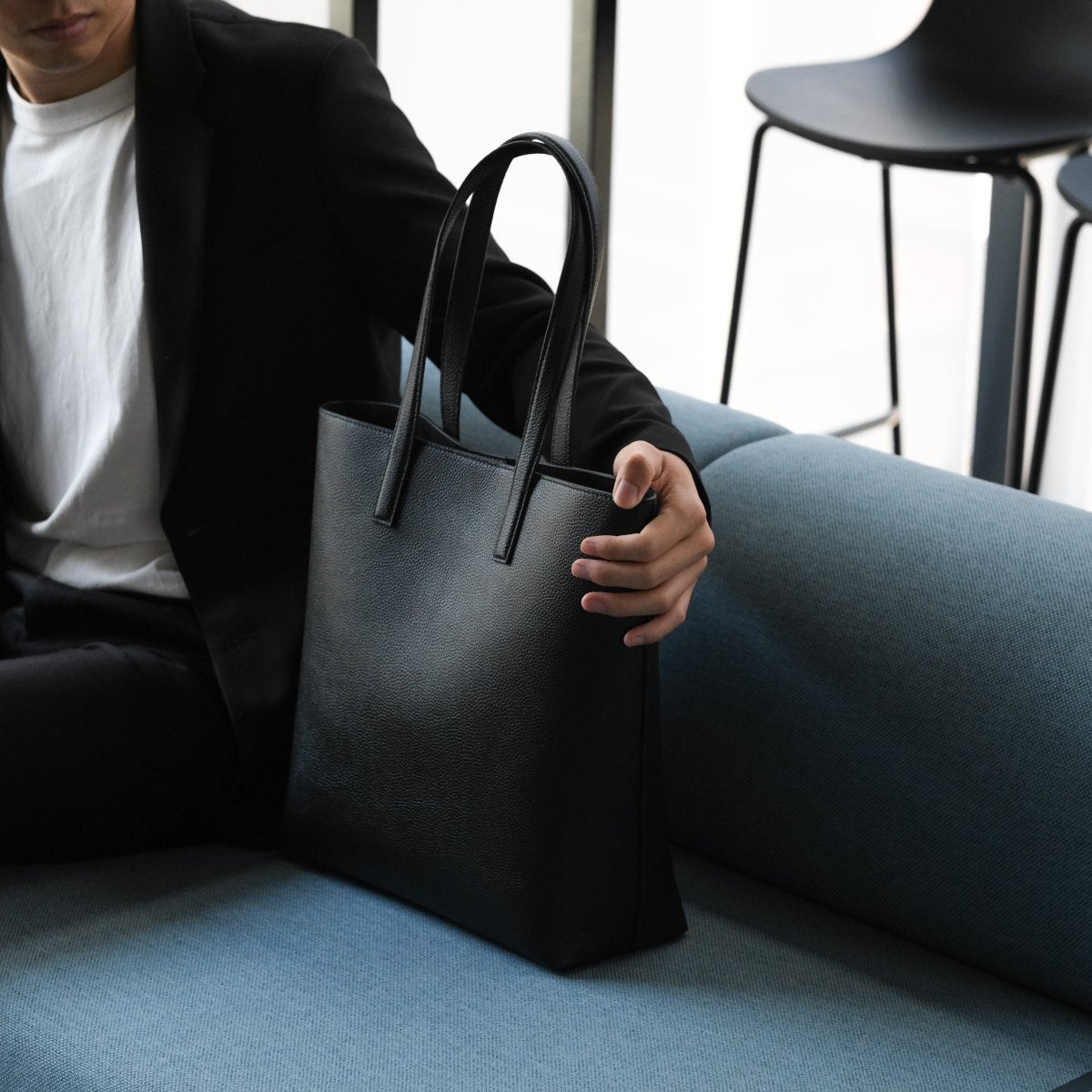 <受注生産:8月15日より順次発送予定>Italian Leather Casual Tote - aucentic