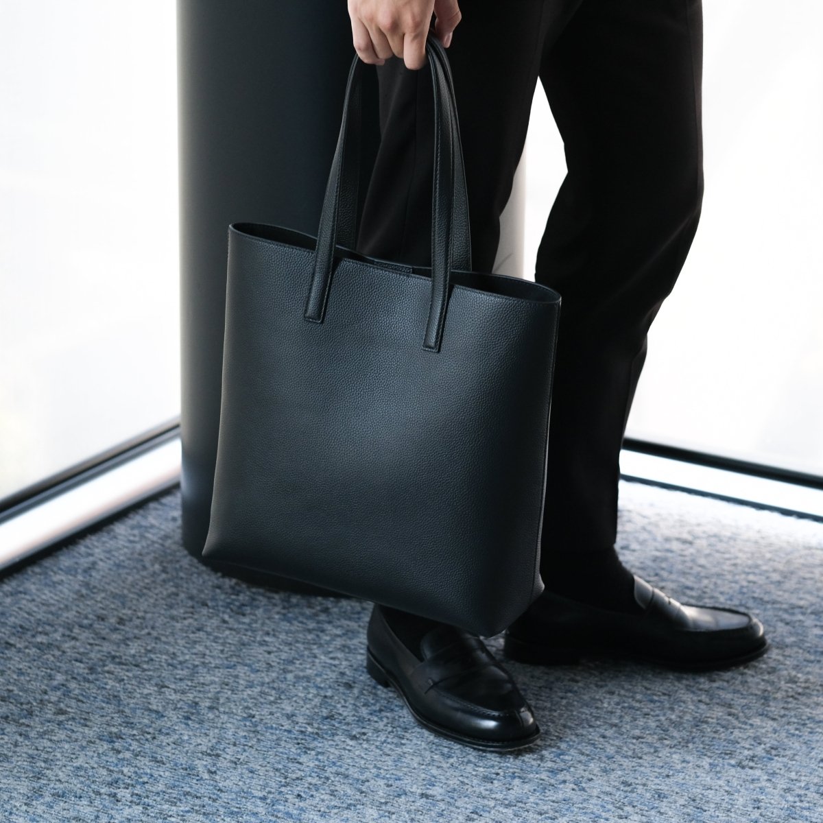 <受注生産:8月15日より順次発送予定>Italian Leather Casual Tote (Medium) - aucentic