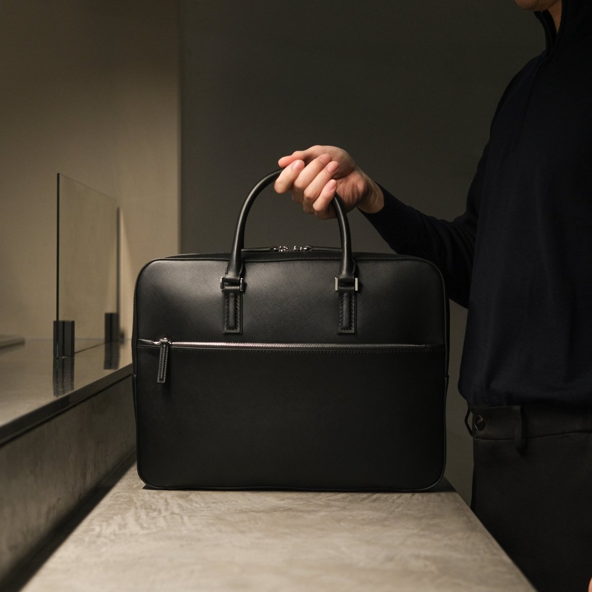 Italian Saffiano Leather Briefcase(Front - zip) - aucentic