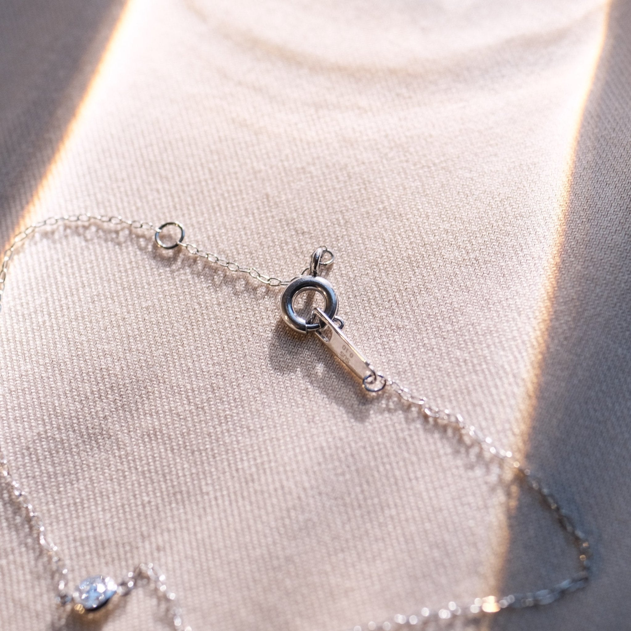 0.1ct 1Point Diamond Bracelet - aucentic