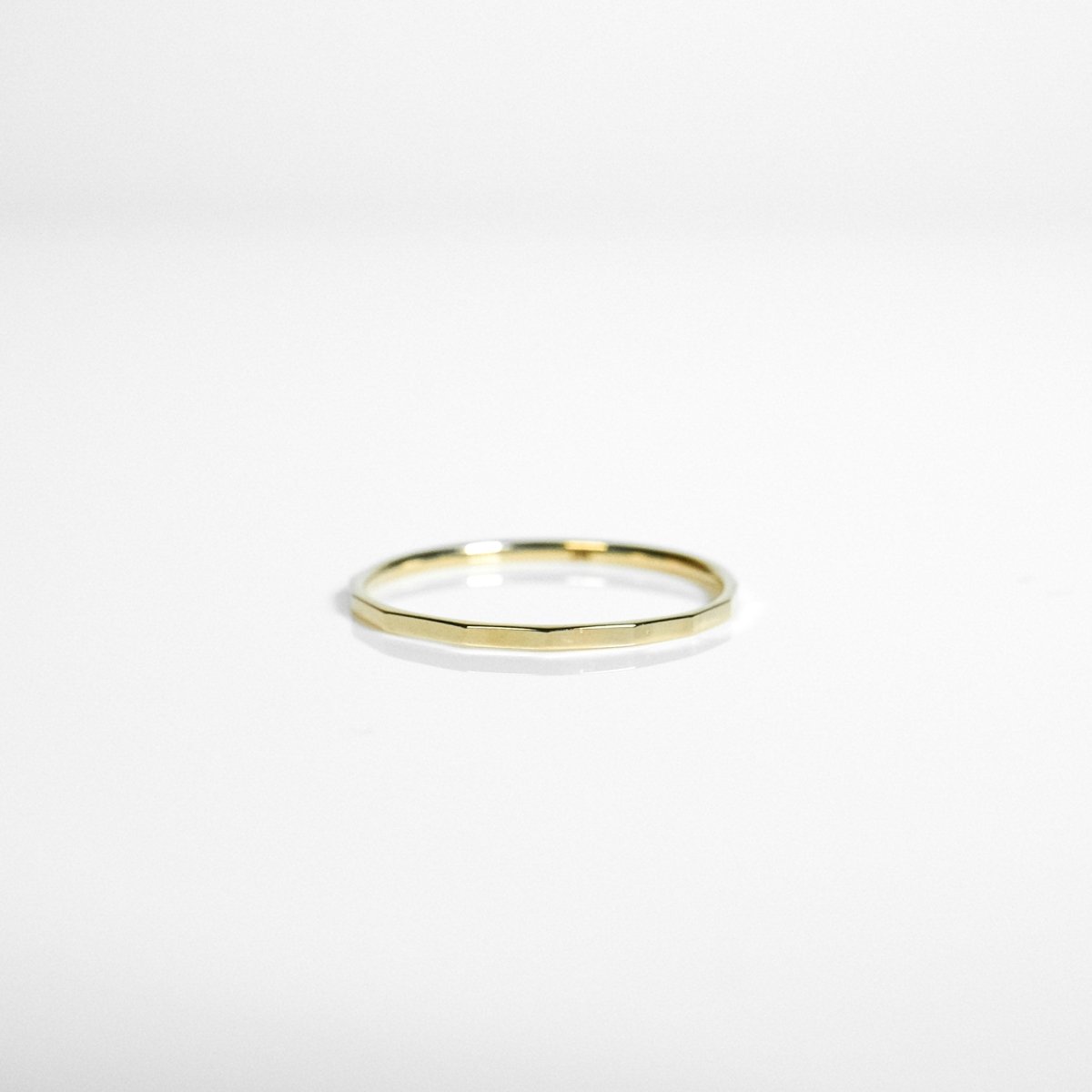 14k Fine Hammered Ring - aucentic