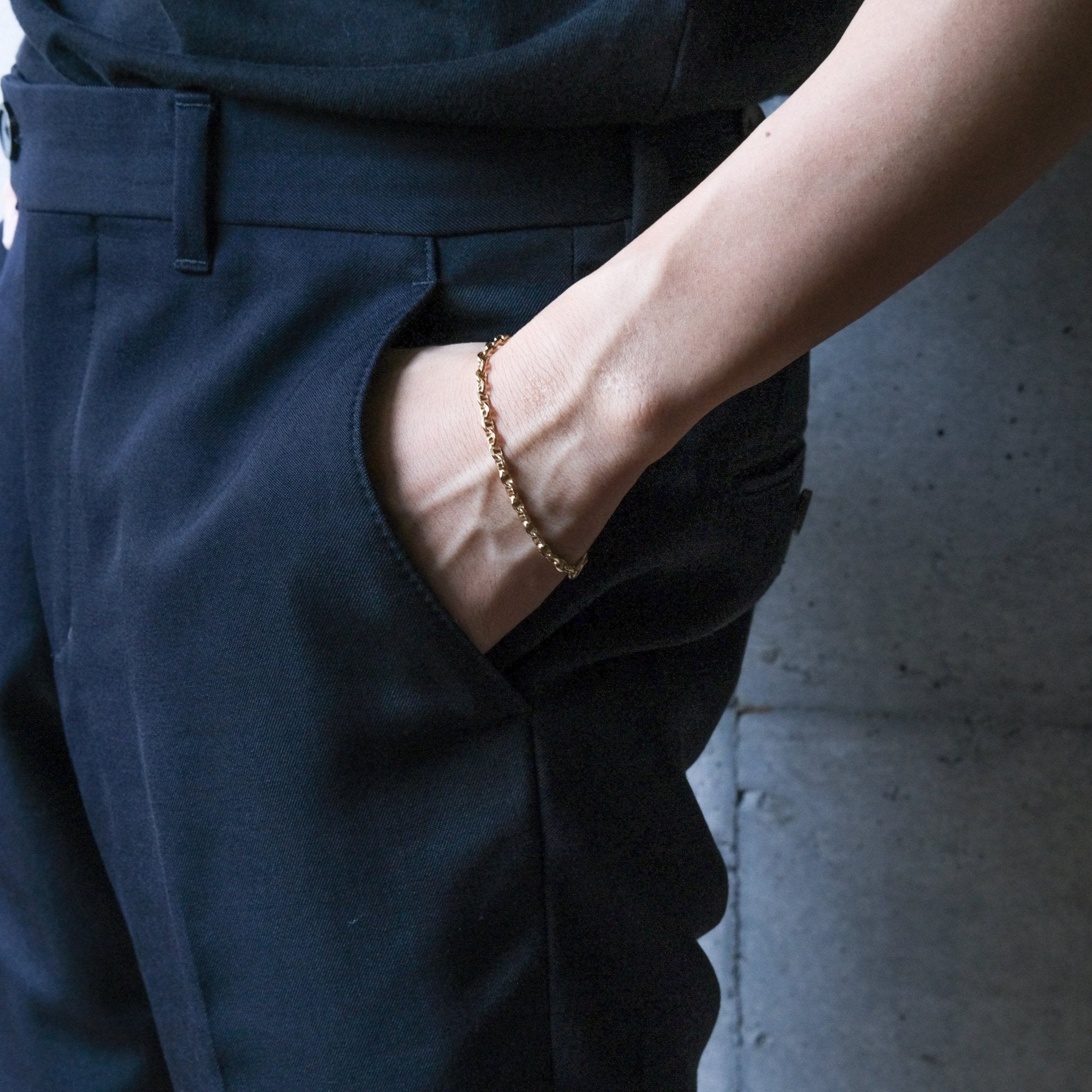 18K Anchor Chain Bracelet - aucentic