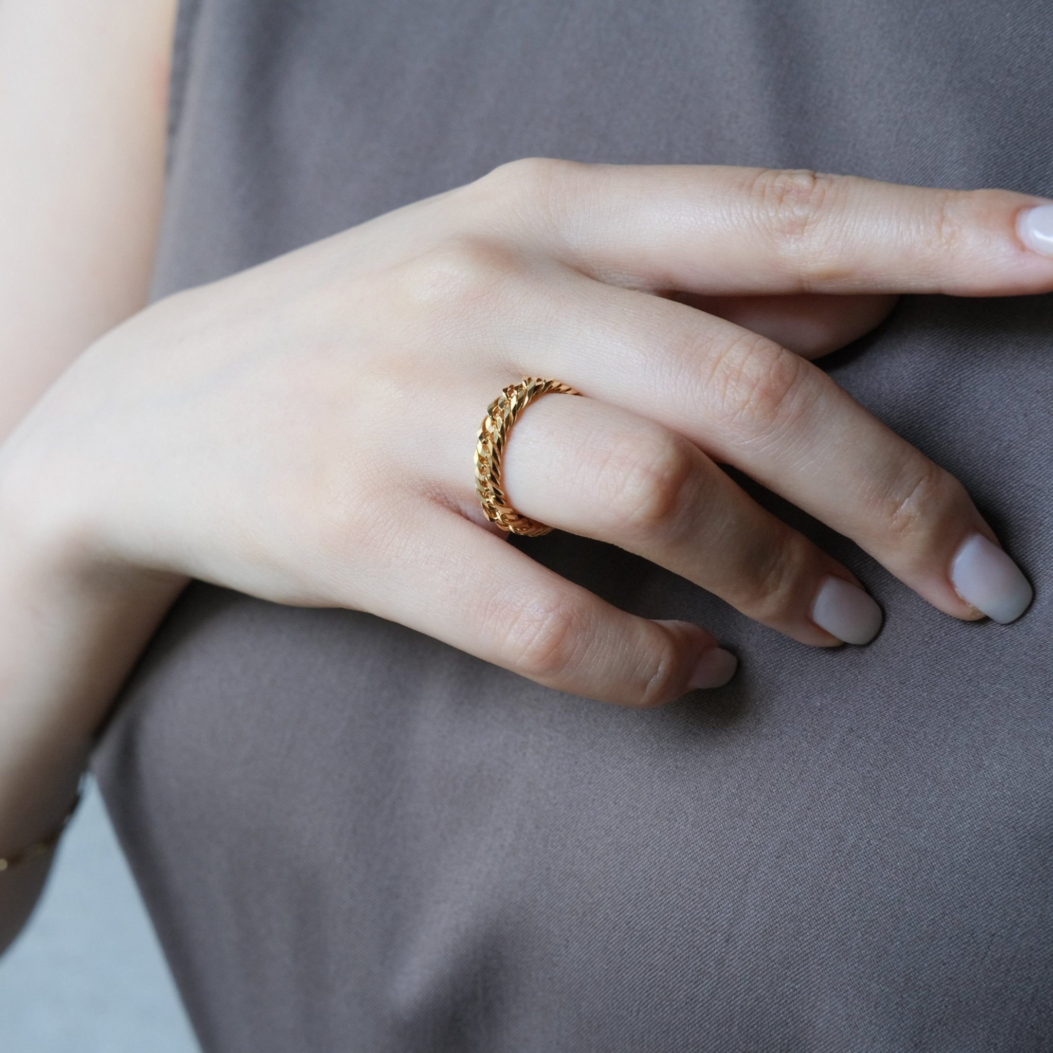 18k Solid Gold Kihei Ring - aucentic