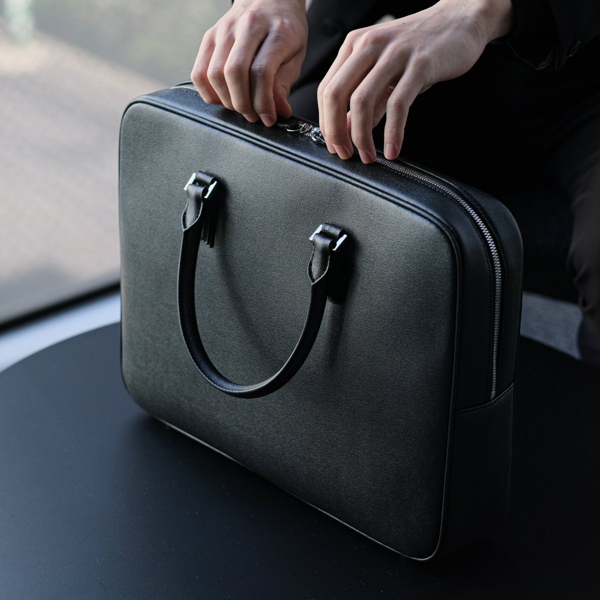 Italian Saffiano Leather Briefcase - aucentic