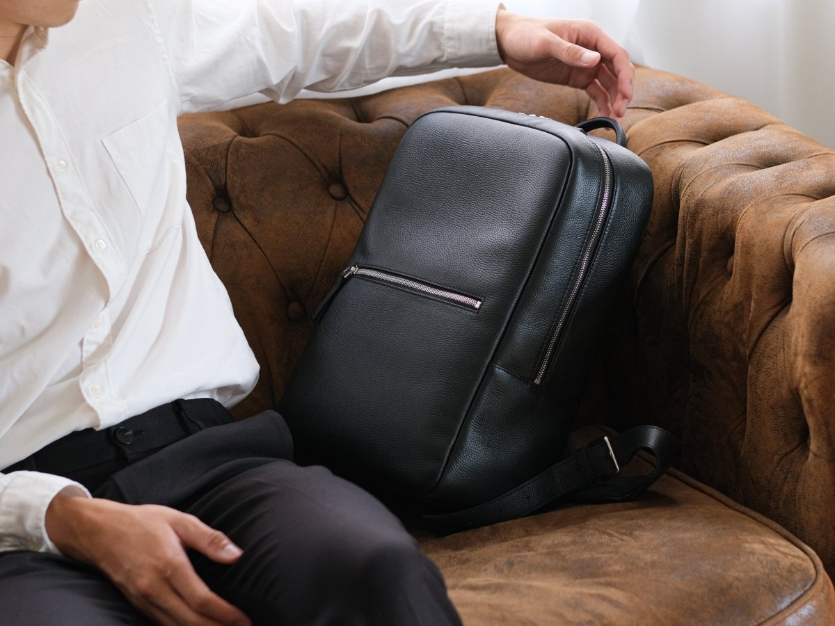 自宅でできるレザーバッグの型崩れ防止・直し方とは？ - aucentic