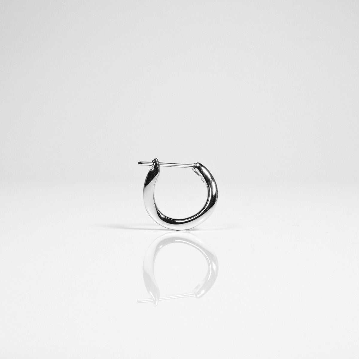 14K Solid Gold Wave Hoops WG - aucentic