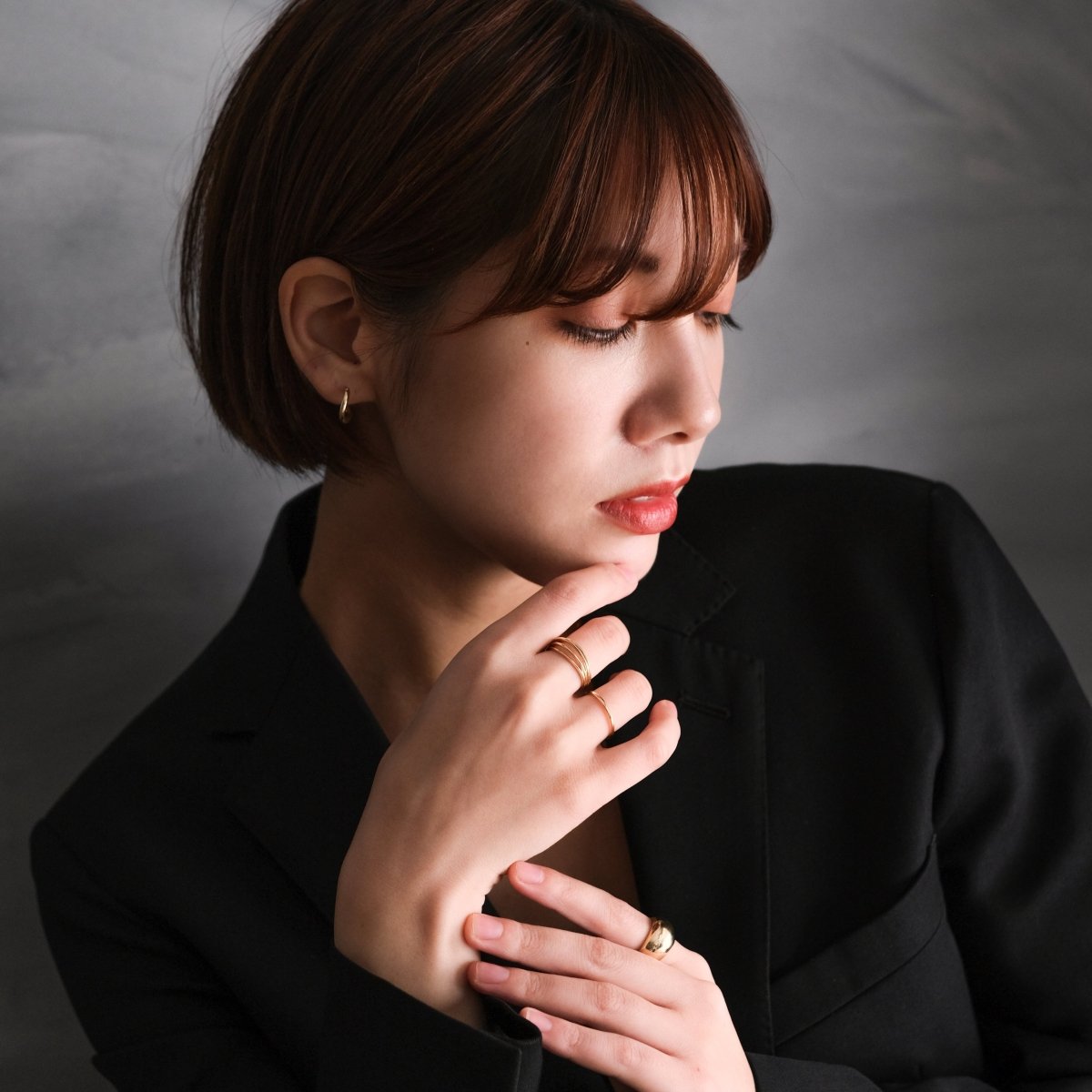 18k Solid Gold Classic Ring - aucentic