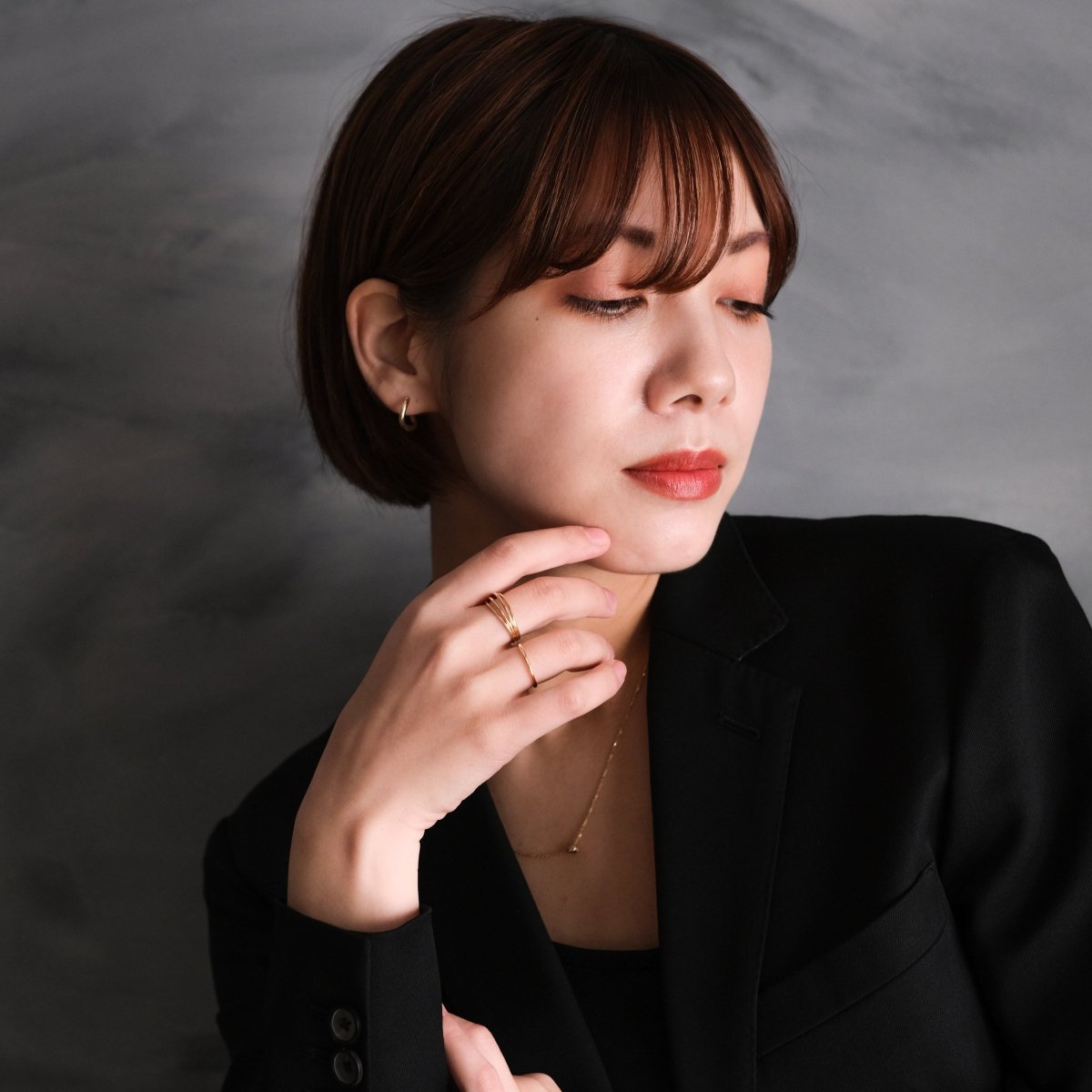 18k Solid Gold Classic Ring - aucentic