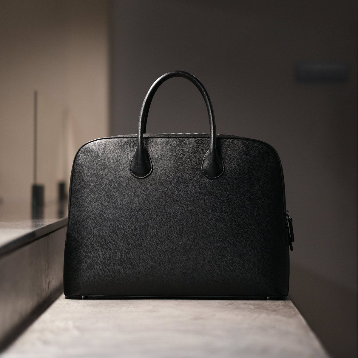 <受注生産5月中旬〜順次発送予定>Italian Leather Smart Casual Brief - aucentic