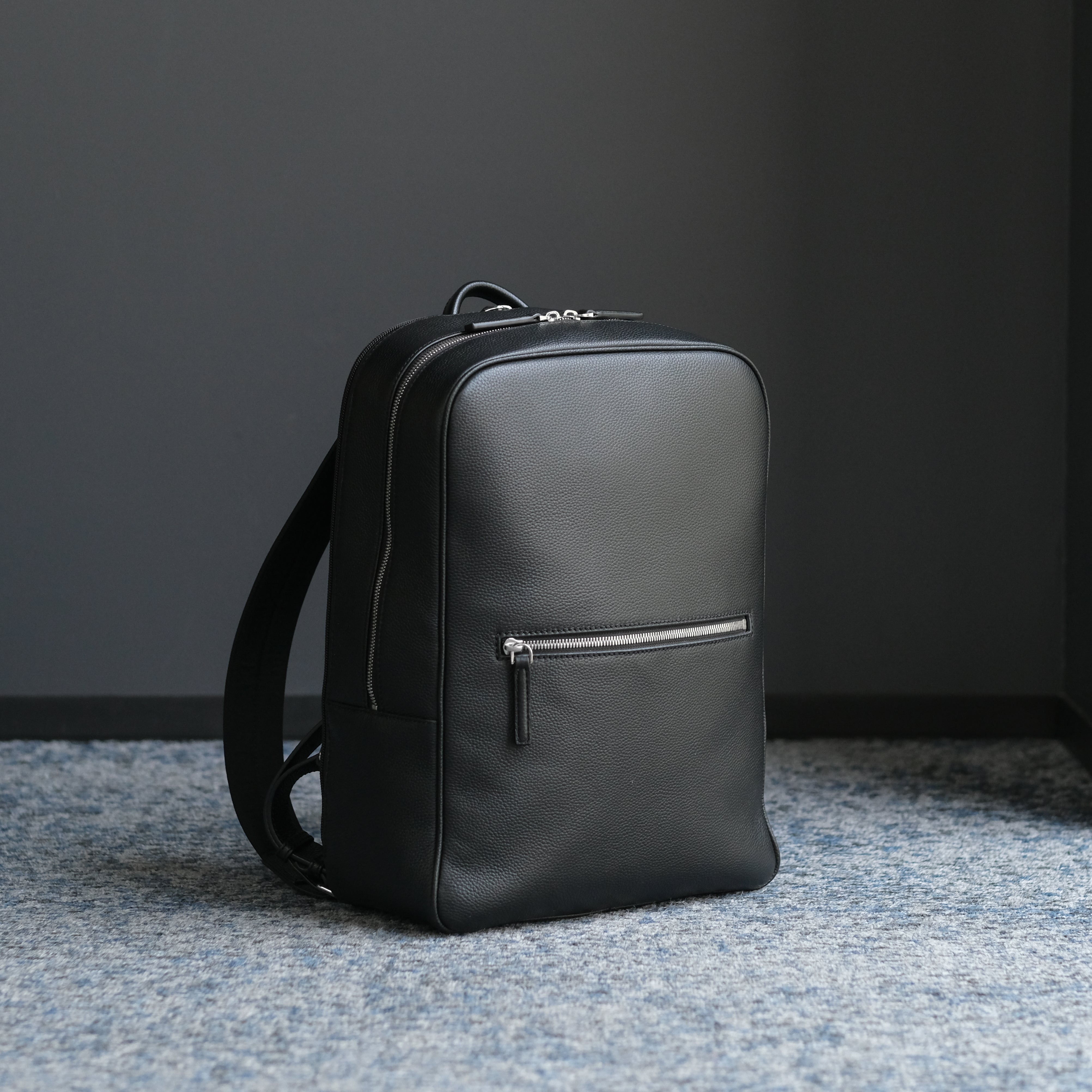 <受注生産：12月20日より順次発送予定>Full Grain Leather Backpack