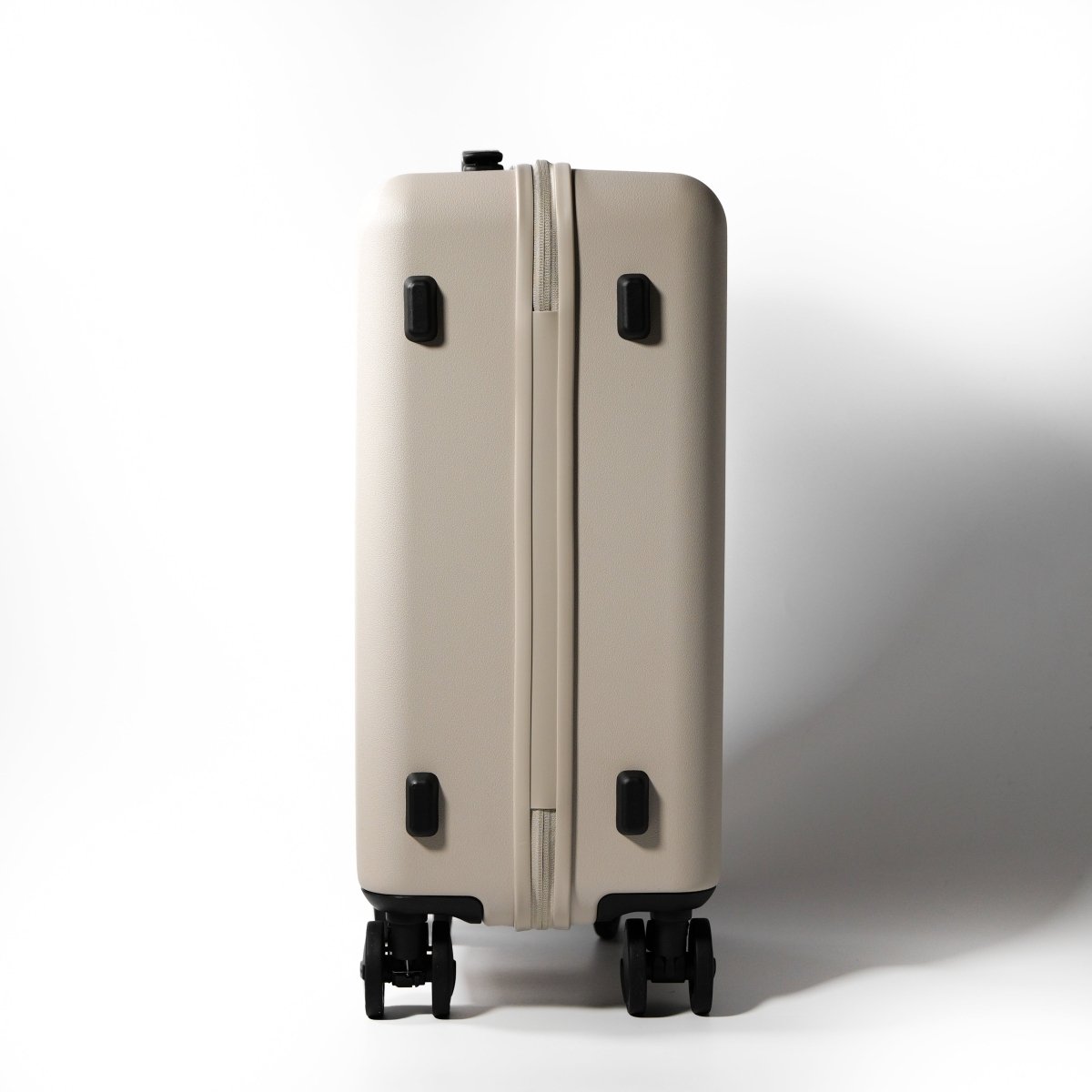 Essential Luxe Suitcase (Beige) - aucentic