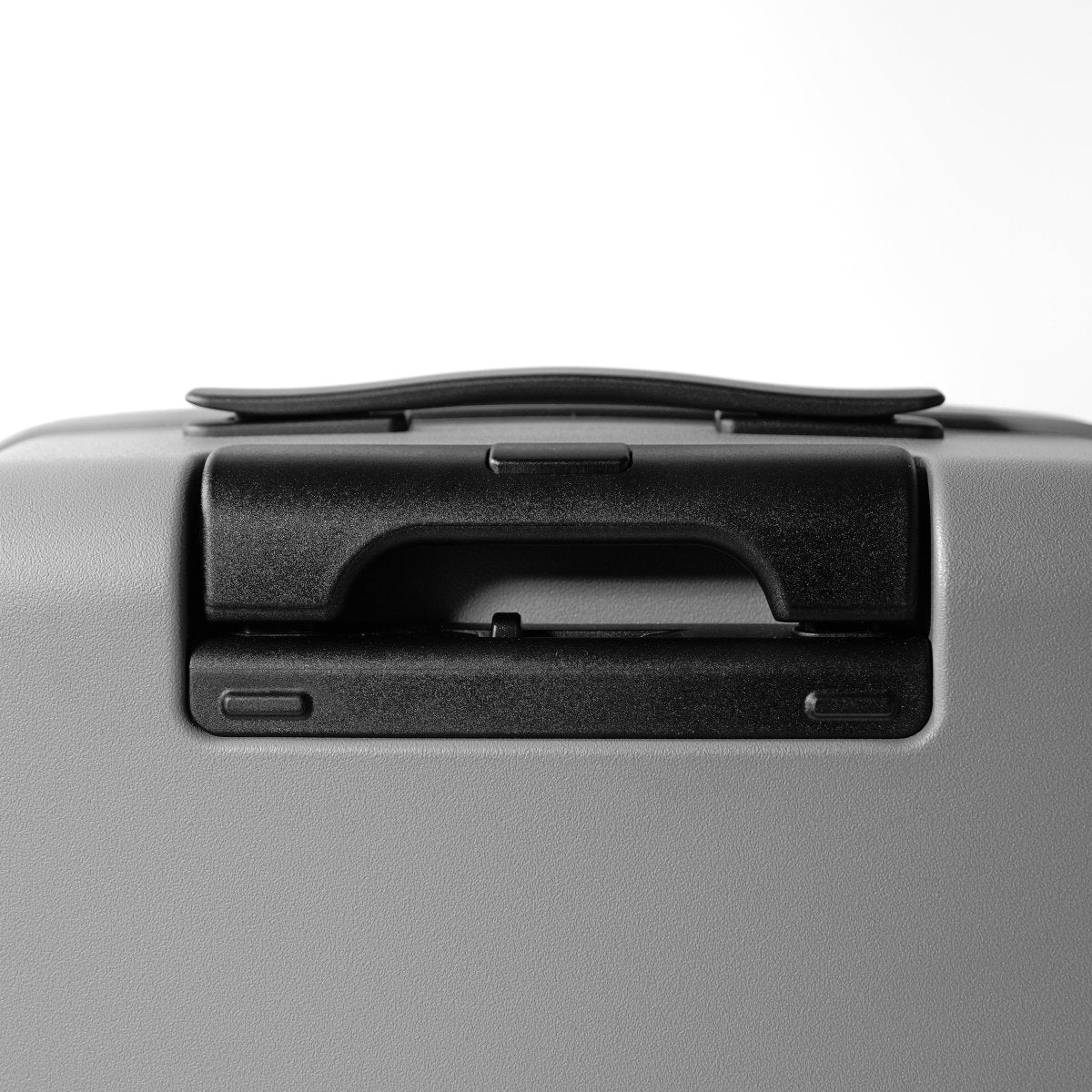 Essential Luxe Suitcase (Gray) - aucentic