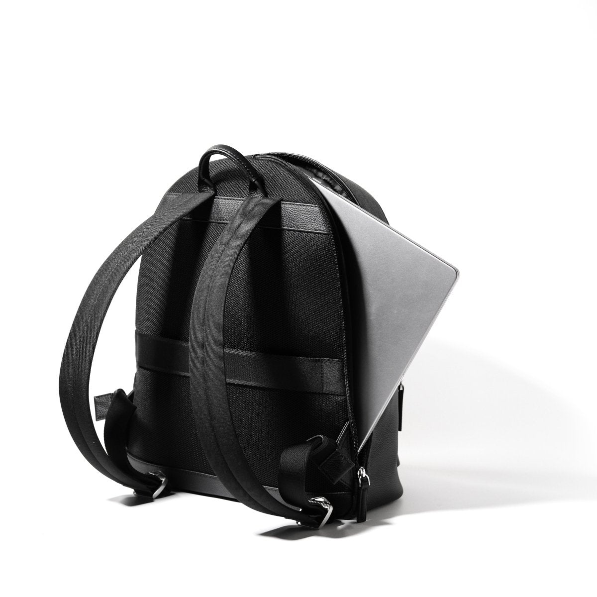 Full Grain Leather Round Backpack - aucentic