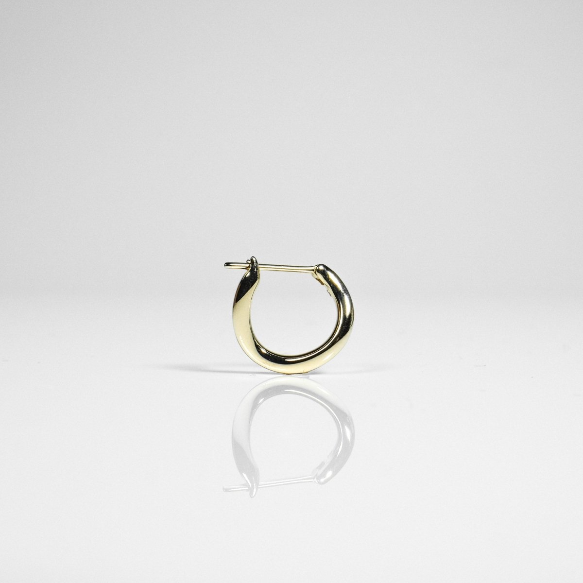 14K Solid Gold Wave Hoops - aucentic