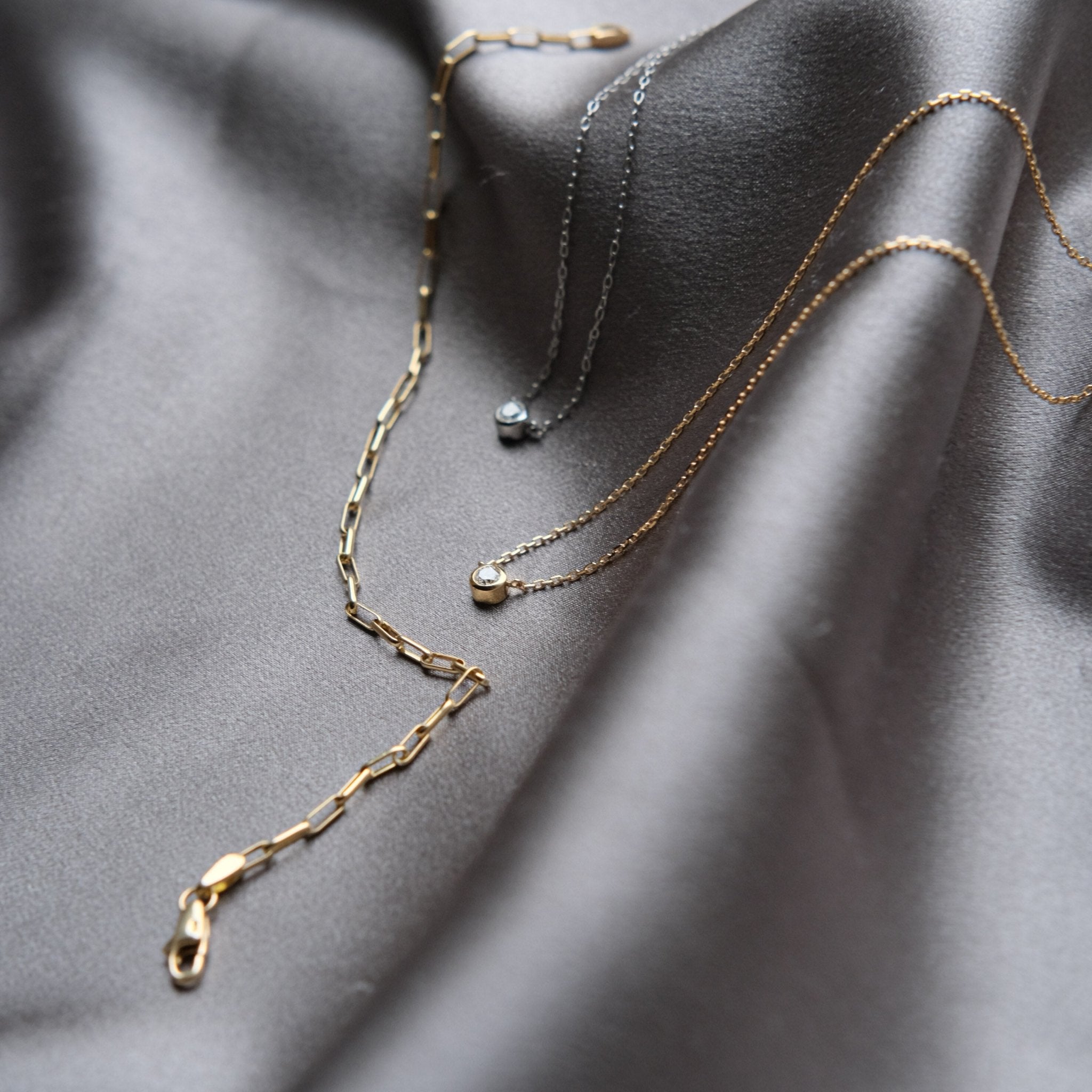 18K 0.1ct 1Point Diamond Necklace - aucentic