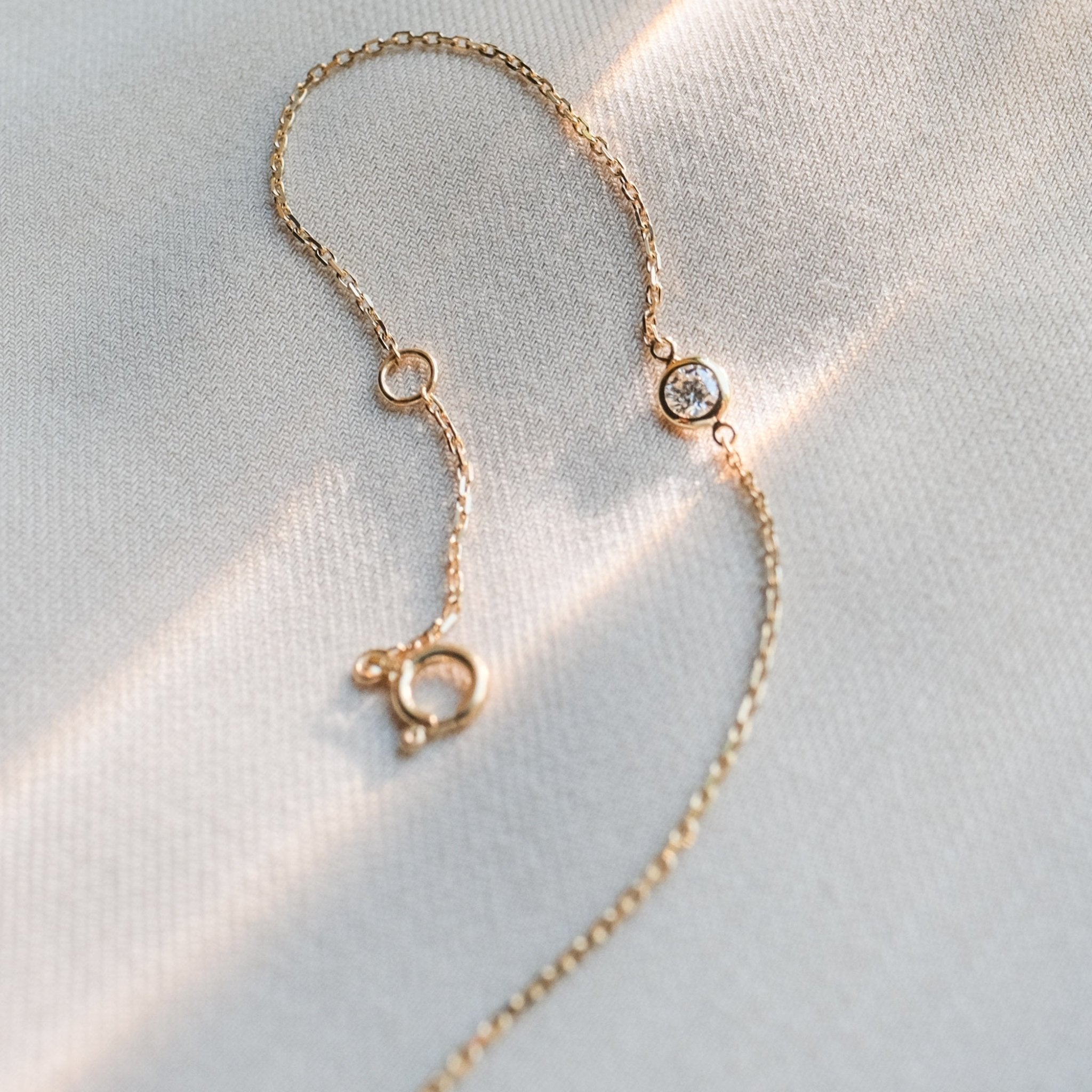 18K 1Point Diamond Bracelet - aucentic