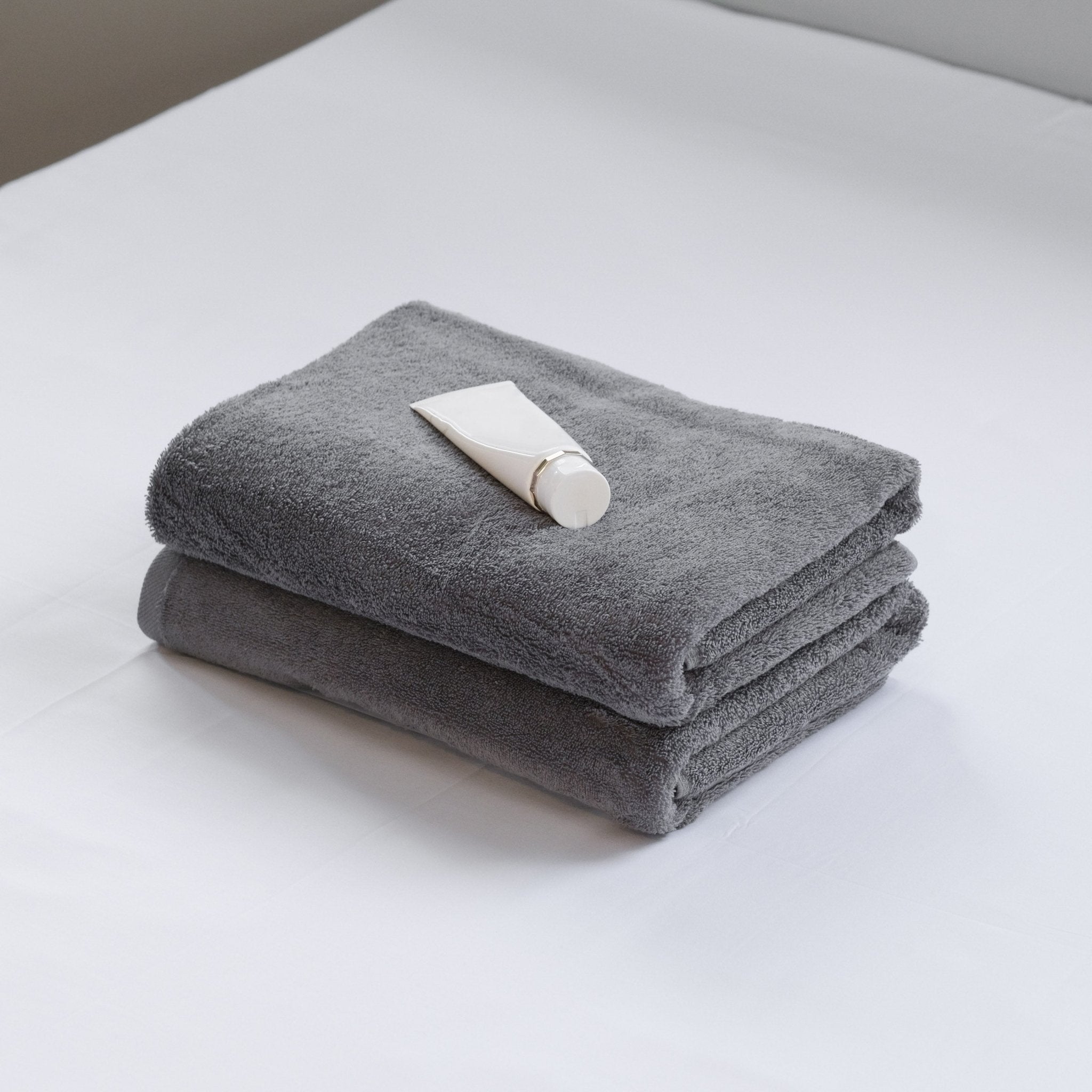 Luxury Bath Towels - aucentic