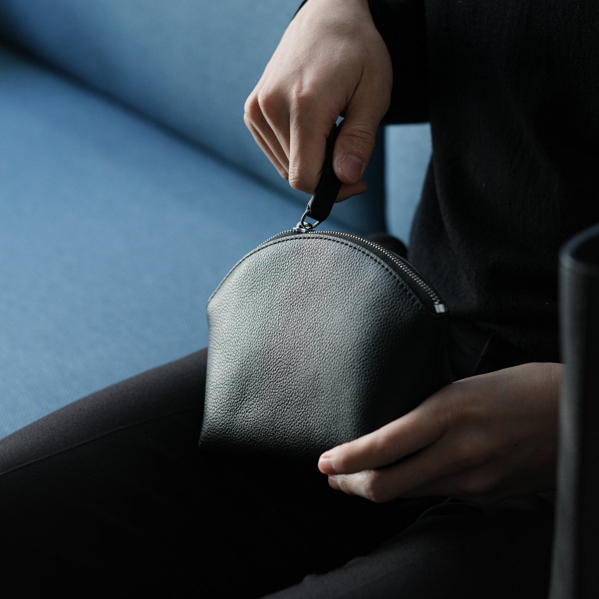 <NEW>Italian Leather Pouch - aucentic